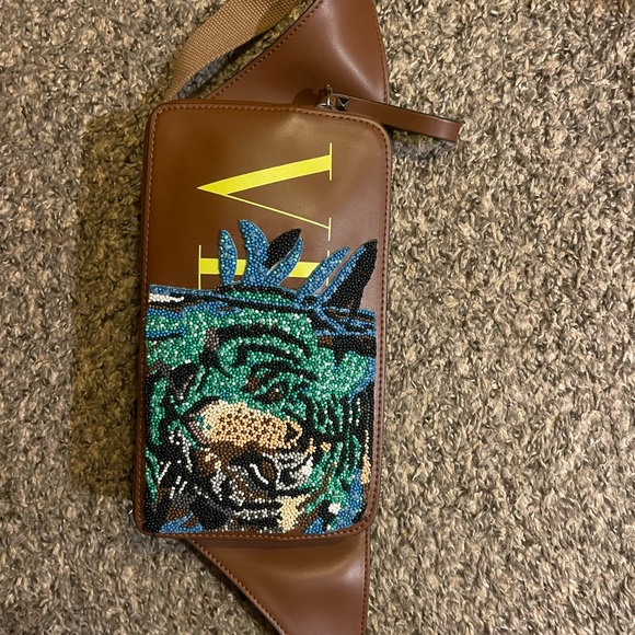 Valentino Garavani unisex bag new - Picture 4 of 13